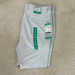 Greg Norman Collection Men's Light Gray Flat Front Shorts